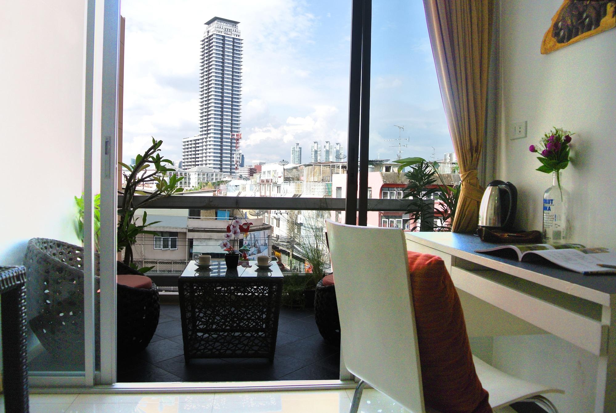 Baansabai Ramaiv Aparthotel Bangkok Exterior photo